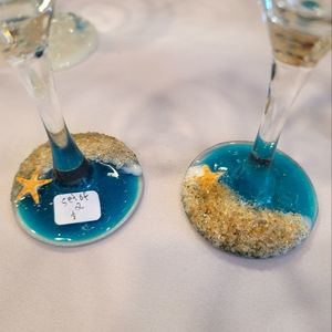 2 beachy champagne flutes